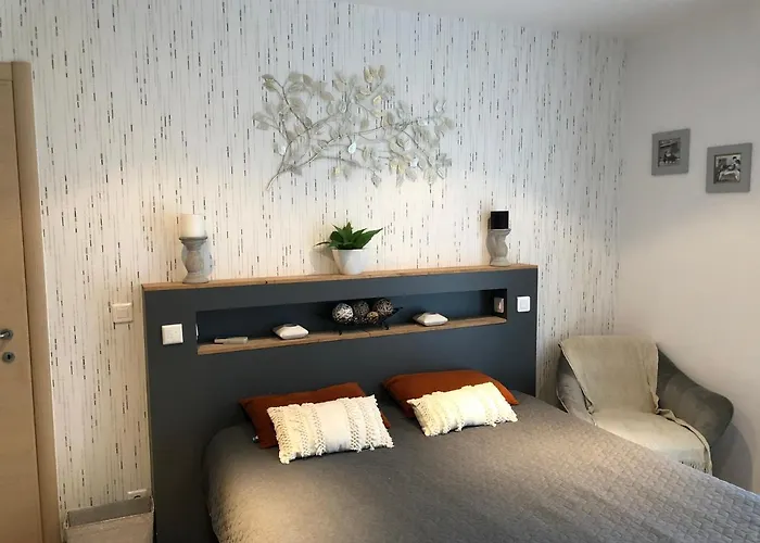 Au Bien Etre Bed & Breakfast 4*